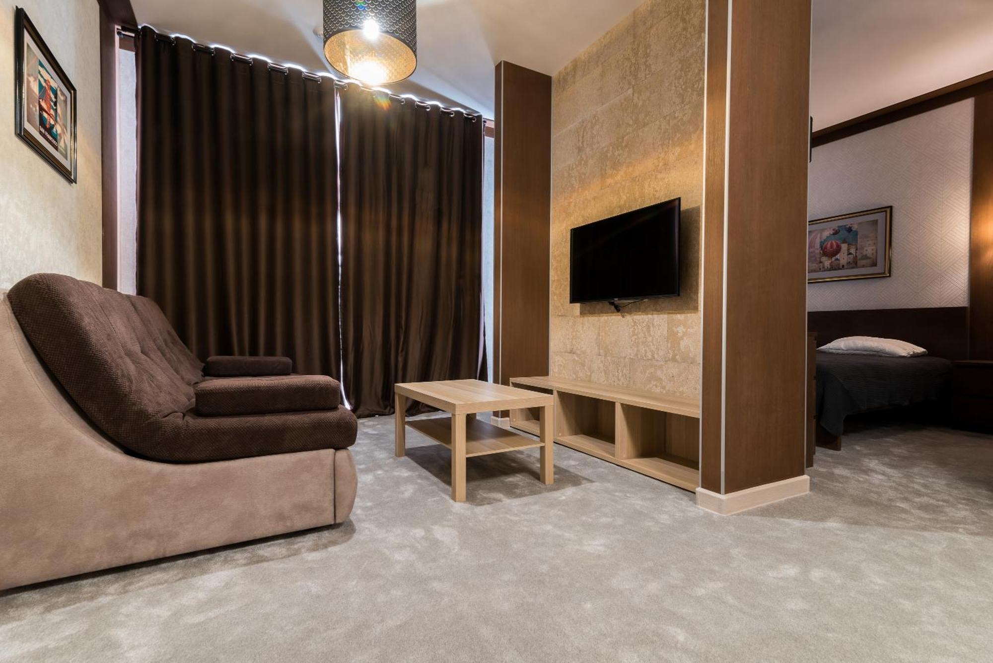 Lacasa Hotel Karaganda Bagian luar foto