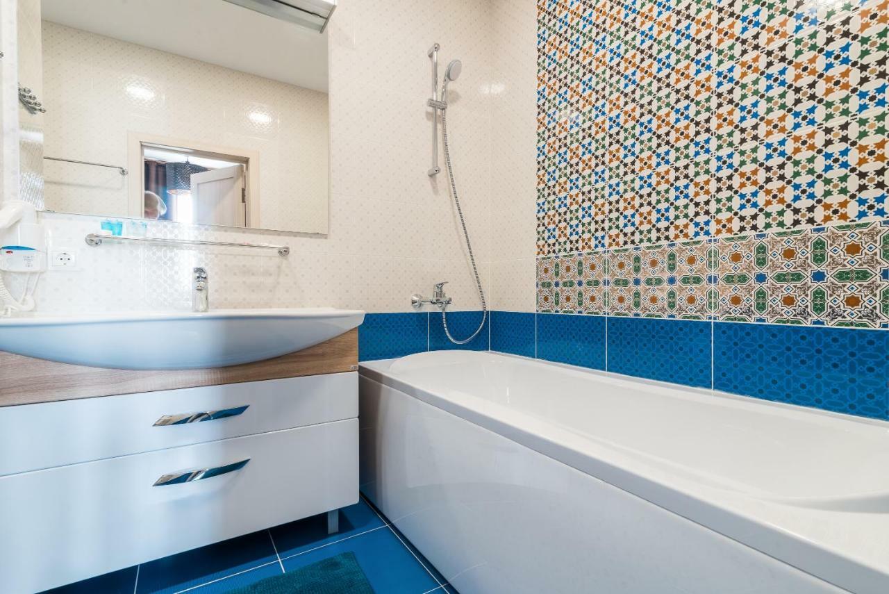 Lacasa Hotel Karaganda Bagian luar foto