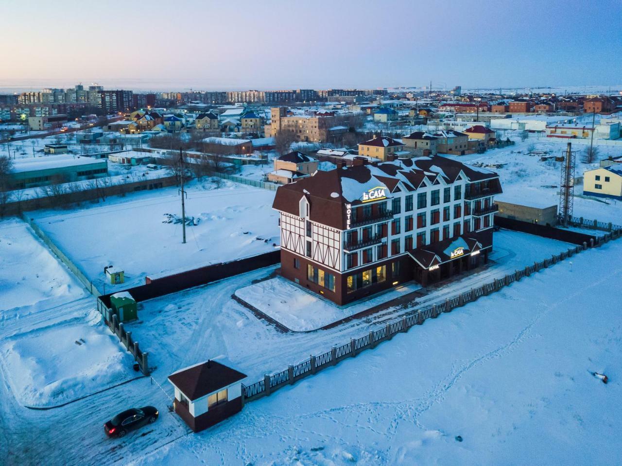 Lacasa Hotel Karaganda Bagian luar foto